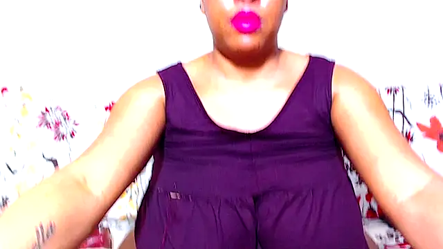 Ebonylovelyx online show from 10-29-25, 03:27