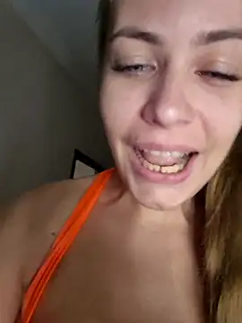 Keli Jessi online show from 11-22-25, 06:18