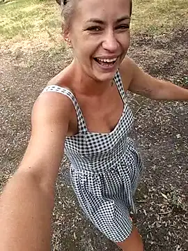 Keli Jessi online show from 07-09-26, 12:59