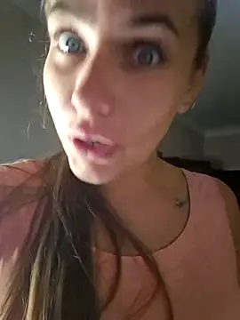 Snapshot of Keli_Jessi chatting on 10-29-25, 07:24 Keli Jessi online show from 10-29-25, 07:24