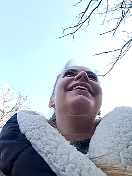 Snapshot of Keli_Jessi chatting on 01-04-25, 01:10 Keli Jessi online show from 01-04-25, 01:10