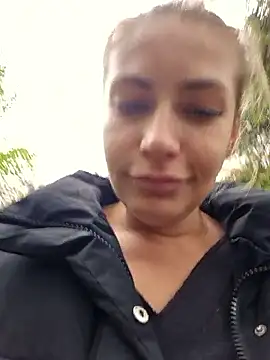 Snapshot of Keli_Jessi chatting on 10-06-25, 01:12 Keli Jessi online show from 10-06-25, 01:12