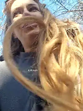 Snapshot of Keli_Jessi chatting on 03-08-26, 12:30 Keli Jessi online show from 03-08-26, 12:30
