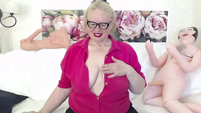 FlaviaSquirts online show from 05-03-26, 07:46