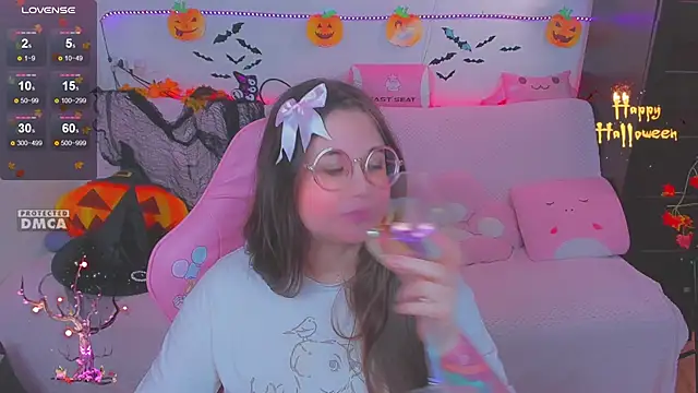 Lolisuccub online show from 11-26-25, 04:51