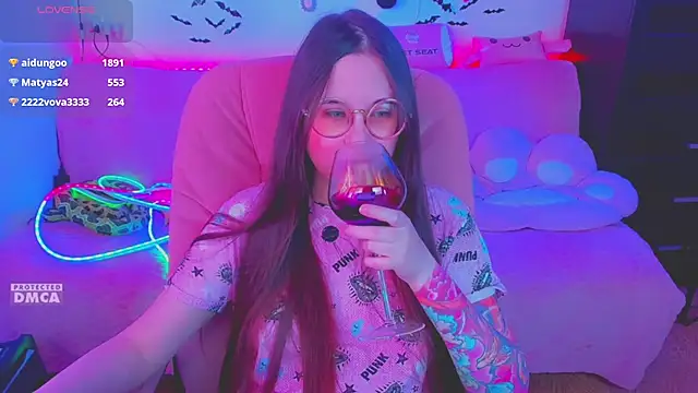 Lolisuccub online show from 05-05-26, 02:09