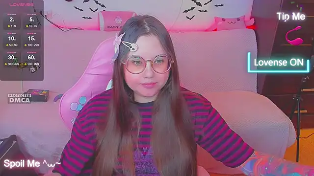 Lolisuccub online show from 12-18-25, 05:39