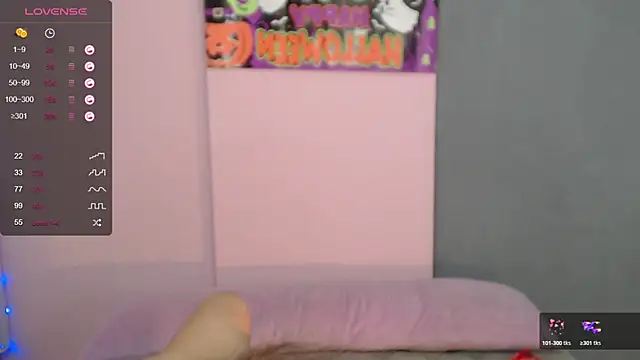 Snapshot of sweetrafaella chatting on 10-28-25, 02:23 sweetrafaella online show from 10-28-25, 02:23