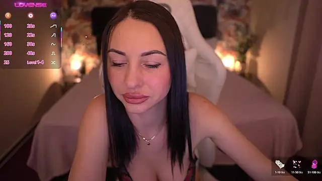 KristiiMax online show from 12-02-25, 09:11