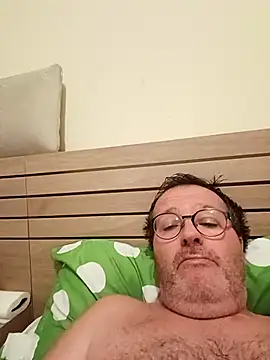 mike9473 online show from 09-28-25, 08:49