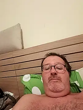 mike9473 online show from 10-04-25, 09:05