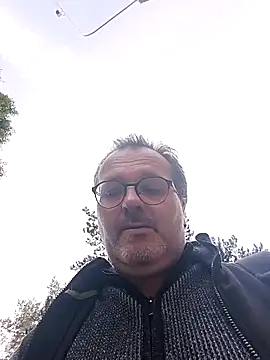 mike9473 online show from 10-03-25, 03:57