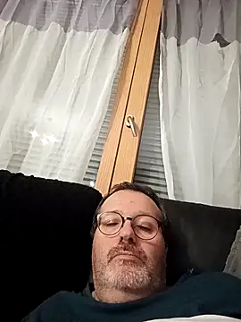 mike9473 online show from 10-11-25, 08:54