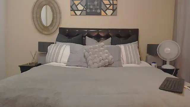 Snapshot of Creamyass22 chatting on 01-28-25, 05:03 Creamyass22 online show from 01-28-25, 05:03