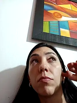 Snapshot of LunaZambrano chatting on 03-14-25, 04:32 LunaZambrano online show from 03-14-25, 04:32