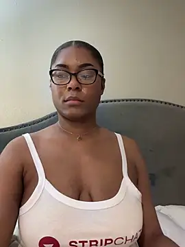 CandyLuxxxx online show from 02-06-25, 07:56