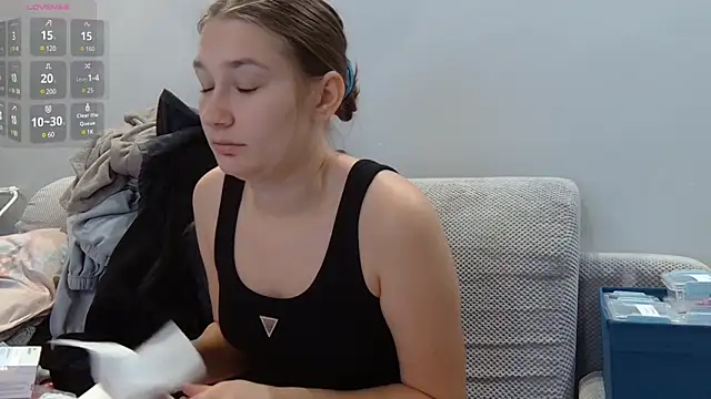 Julvka online show from 01-24-25, 05:42