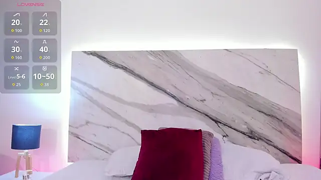 aisha vs online show from 03-25-26, 12:37