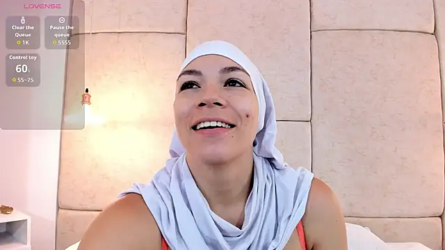 aisha vs online show from 03-05-26, 12:35