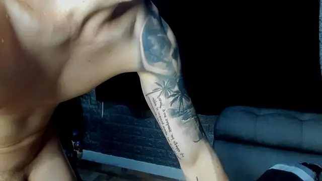 Snapshot of Dmtry6 chatting on 03-02-26, 11:22 Dmtry6 online show from 03-02-26, 11:22