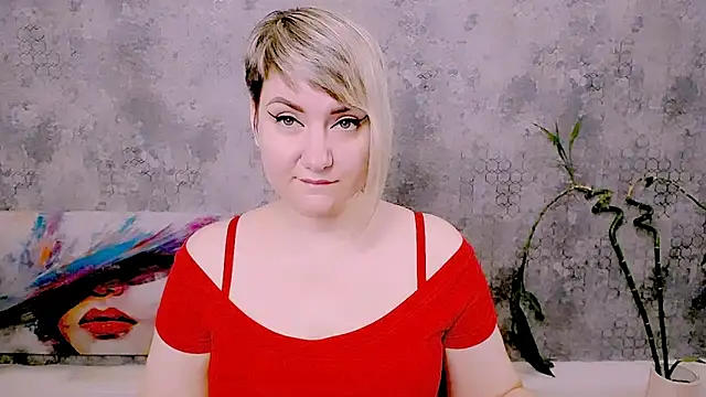 Snapshot of Djullia chatting on 06-22-26, 06:10 Djullia online show from 06-22-26, 06:10