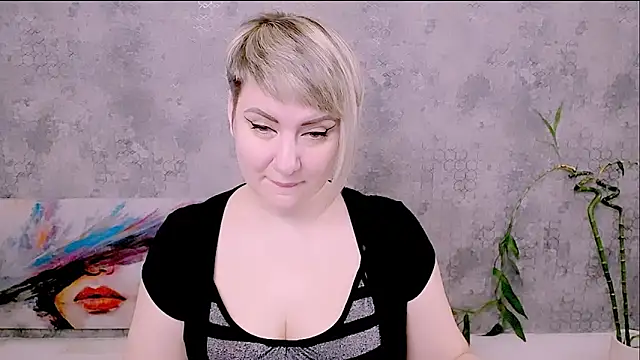 Djullia online show from 12-04-25, 05:06