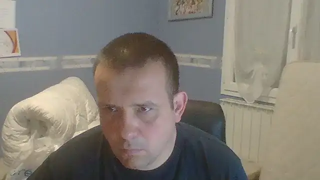 manubm03 online show from 11-13-25, 07:01