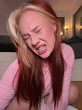 AnjaAmelia online show from 04-15-26, 07:58