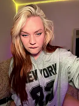 AnjaAmelia online show from 04-08-26, 06:20