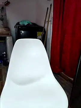 annie-19 online show from 02-14-25, 06:40