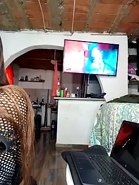 annie-19 online show from 02-06-25, 04:36