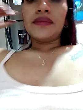 annie-19 online show from 09-19-25, 07:07