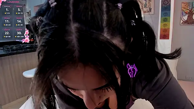 CelesteBreedlove online show from 10-24-25, 06:40