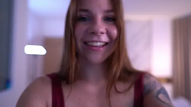 Cute Foxyxh online show from 09-23-25, 03:24