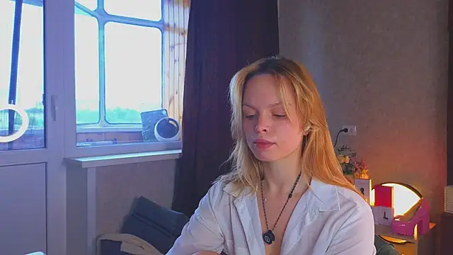 sinteas online show from 05-28-26, 11:05