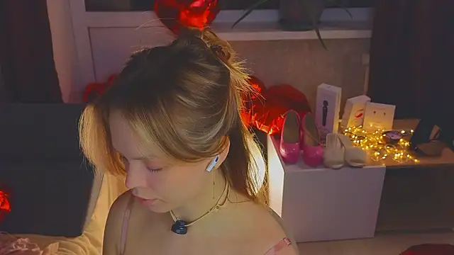 sinteas online show from 02-14-26, 03:56