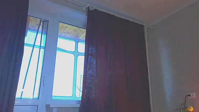 Snapshot of sinteas chatting on 06-18-26, 04:01 sinteas online show from 06-18-26, 04:01