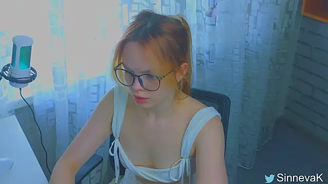 sinteas online show from 02-26-25, 04:16