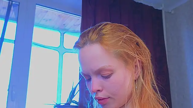 sinteas online show from 04-15-26, 01:15