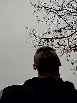 Govora online show from 11-23-25, 01:32