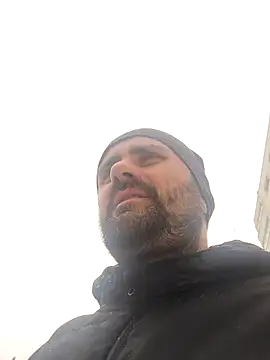 Govora online show from 02-17-25, 01:44