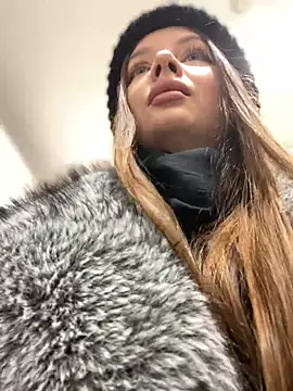 KrisMagnoly online show from 02-04-26, 05:19