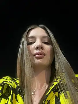 KrisMagnoly online show from 03-07-26, 05:40