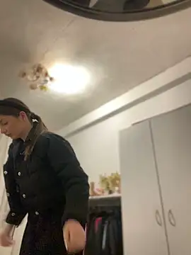 KrisMagnoly online show from 03-29-26, 05:47