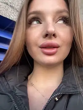 Snapshot of KrisMagnoly chatting on 05-23-26, 02:27 KrisMagnoly online show from 05-23-26, 02:27