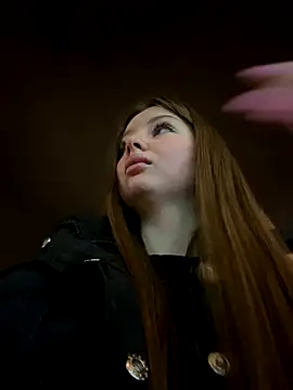 KrisMagnoly online show from 11-02-25, 05:51