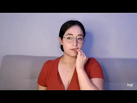 YummymeowW online show from 07-05-26, 12:59