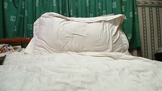 naughtymilf72 online show from 04-04-26, 09:10