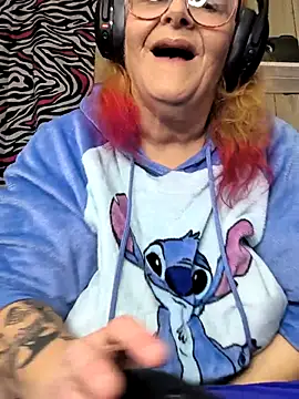 davisdesiresxh online show from 11-17-25, 06:12