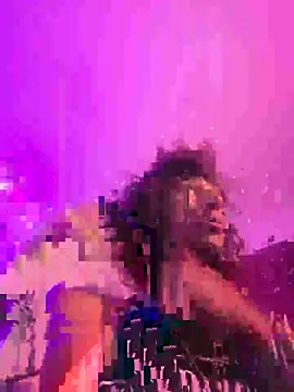 SpeedMagnumBlade6669 online show from 06-01-26, 02:34